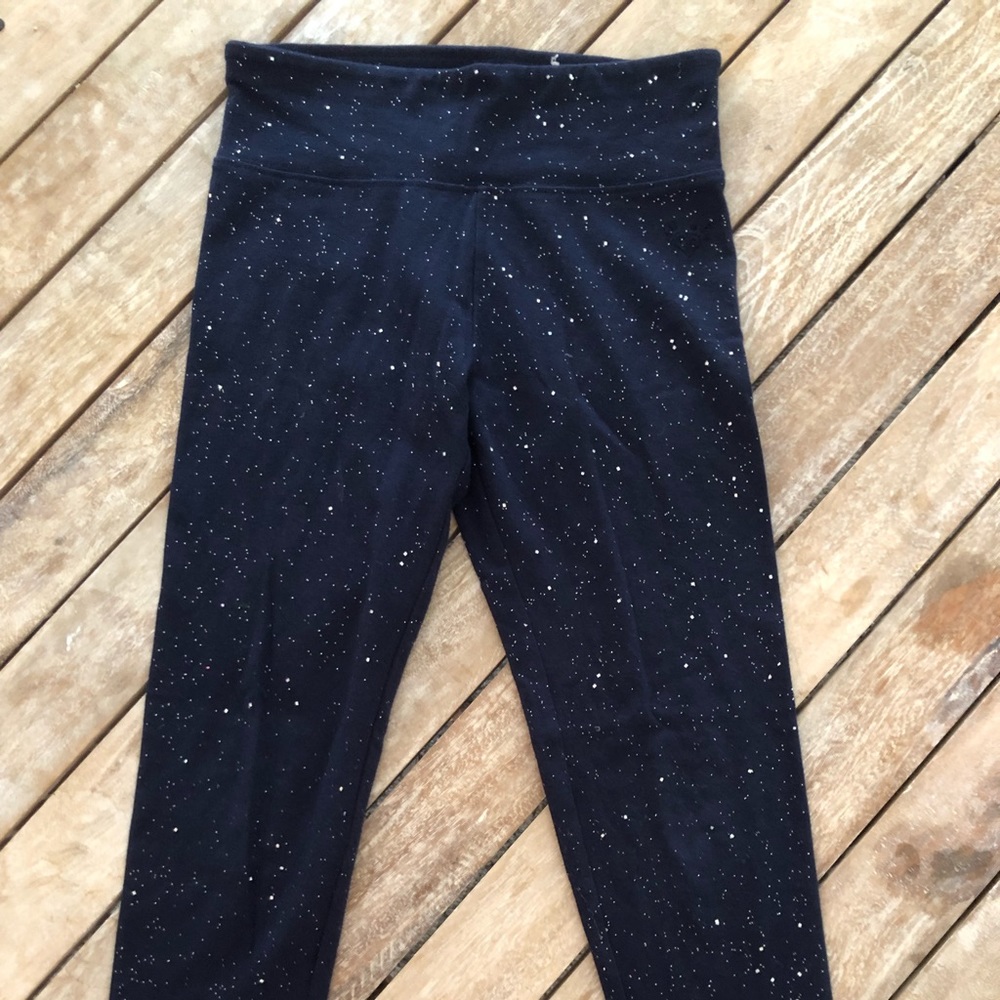 These are a pair of sparkly blue leggings